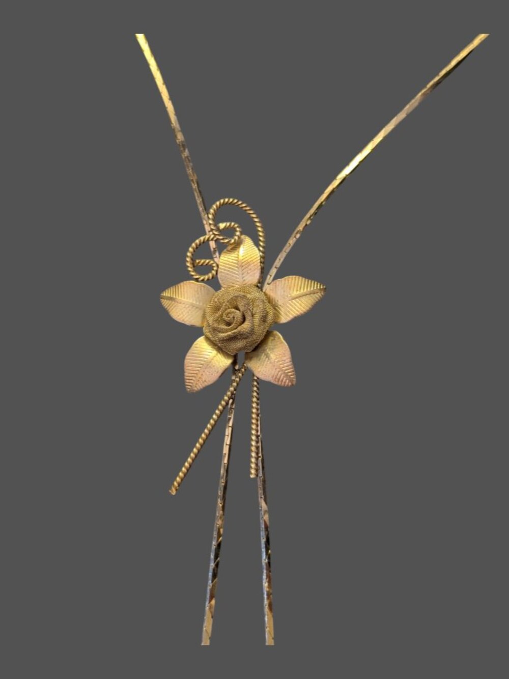 Vintage Gold Tone Floral Mesh Lariat Adjustable Approx 30" Chain 2.14" Pendant